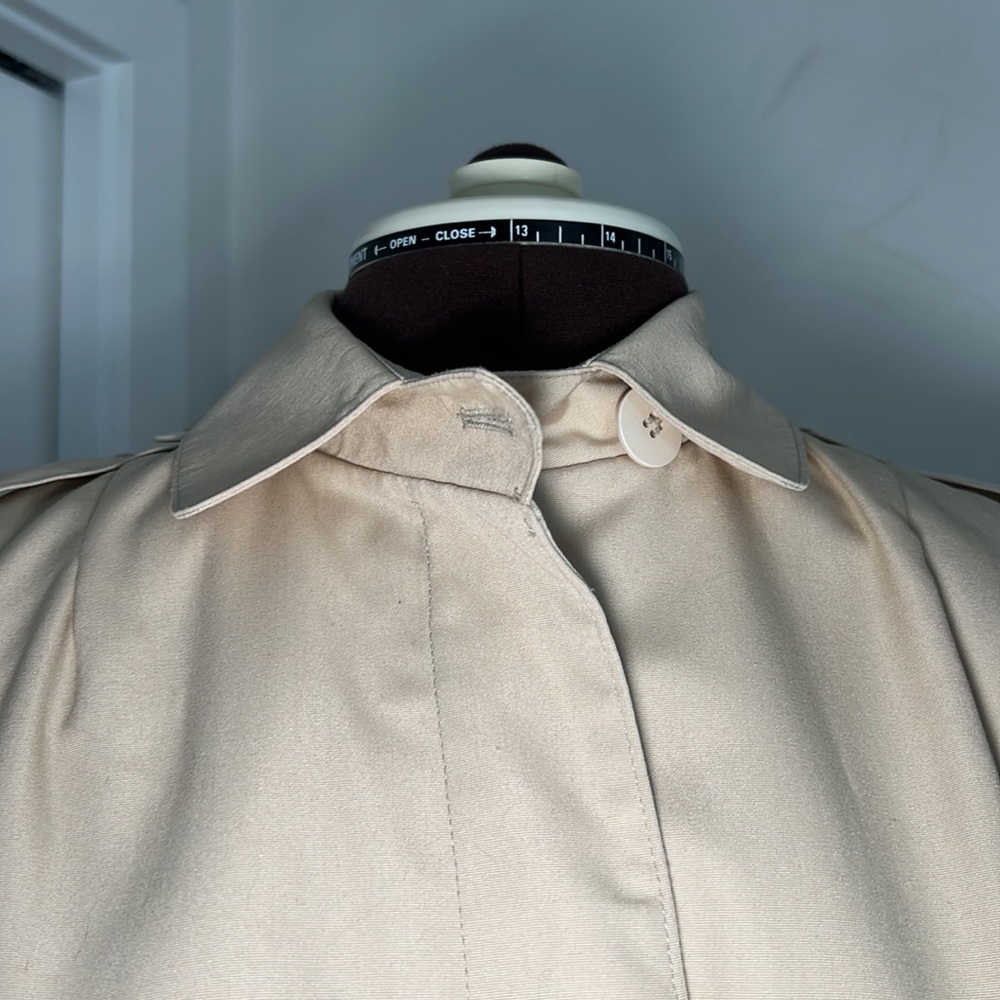 Beige Single Breasted Trench Coat - Picture 4 of 6